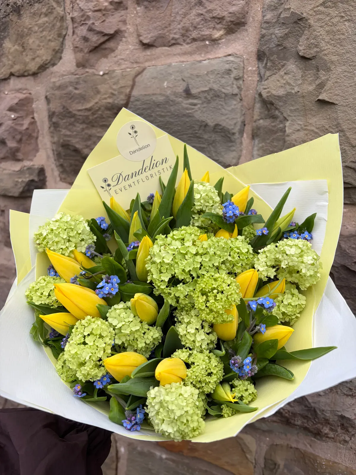 Blumenstrauß in zarten Farben